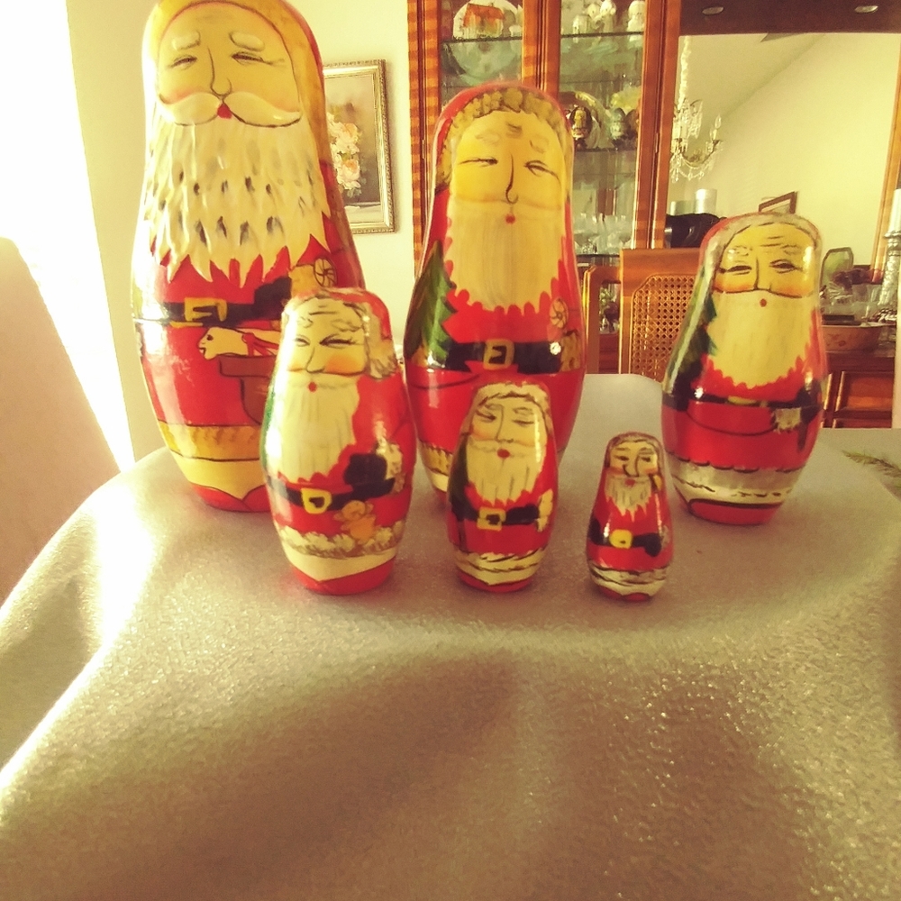 Santa Clause nesting dolls